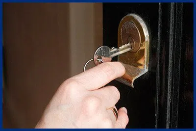 Winnetka Locksmith Winnetka, CA 818-531-9695 - 7-door-unlock